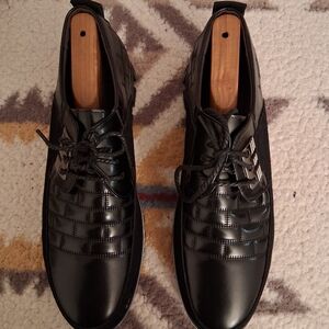 Sleek Black Leather Oxfords